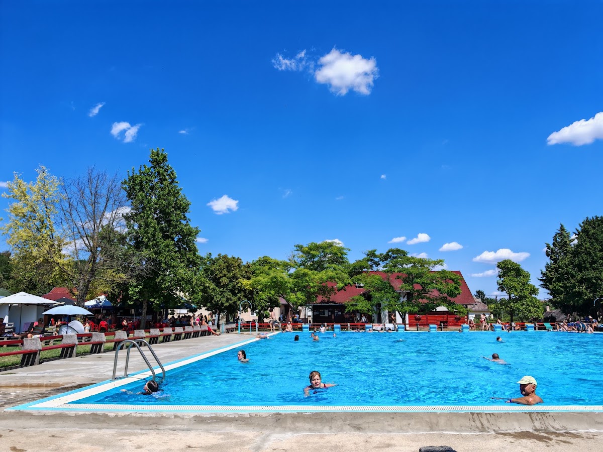 Strandbad Beremend (Beremendi Strandfürdő)