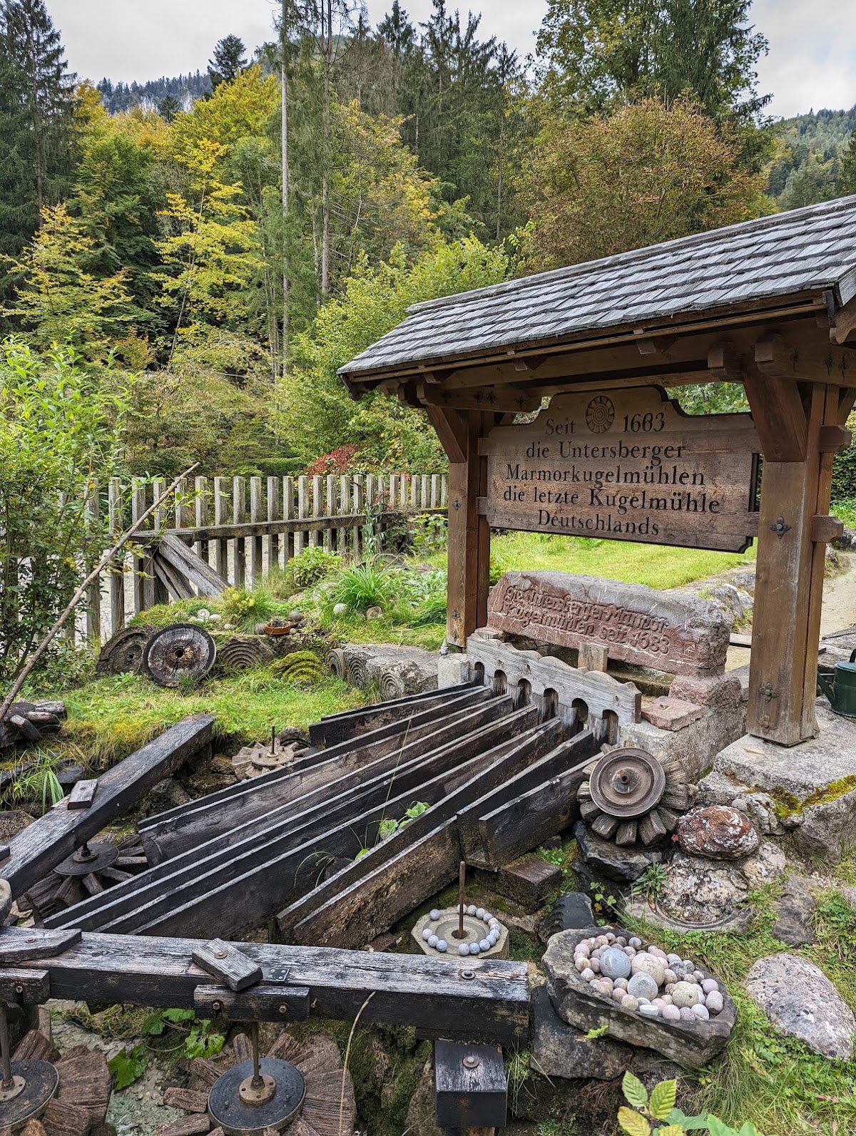 Almbachklamm und Marmorkugelmühle