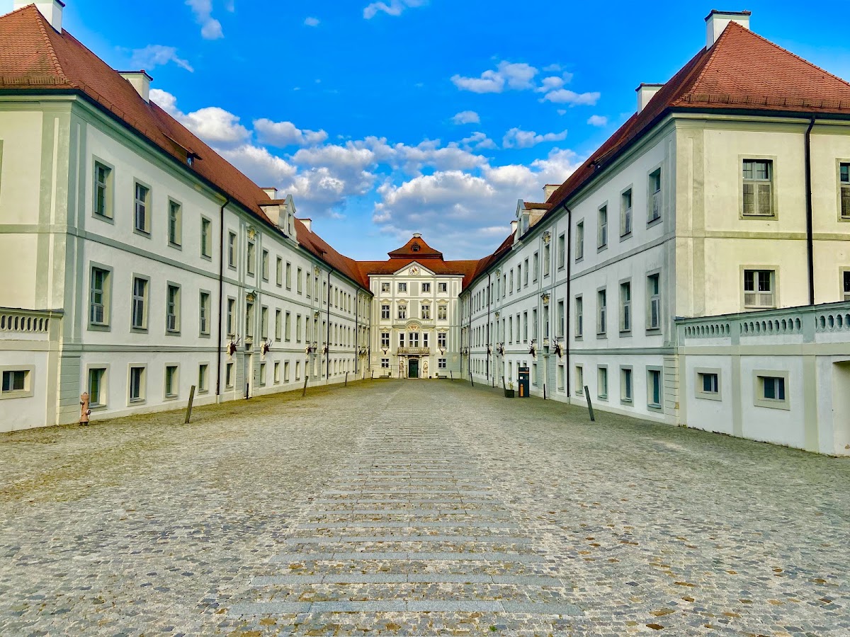 Bistumshaus Schloss Hirschberg