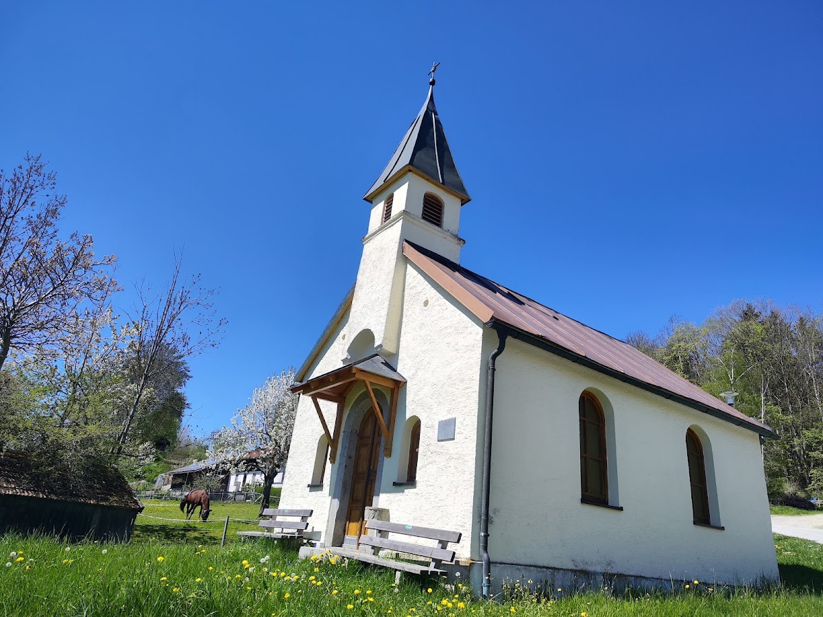 Dorfkapelle in Großloitzenried