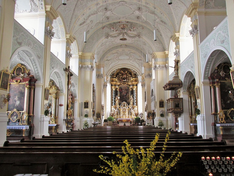 Ehem. Benediktinerkloster Attel mit ehem. Klosterkirche St. Michael