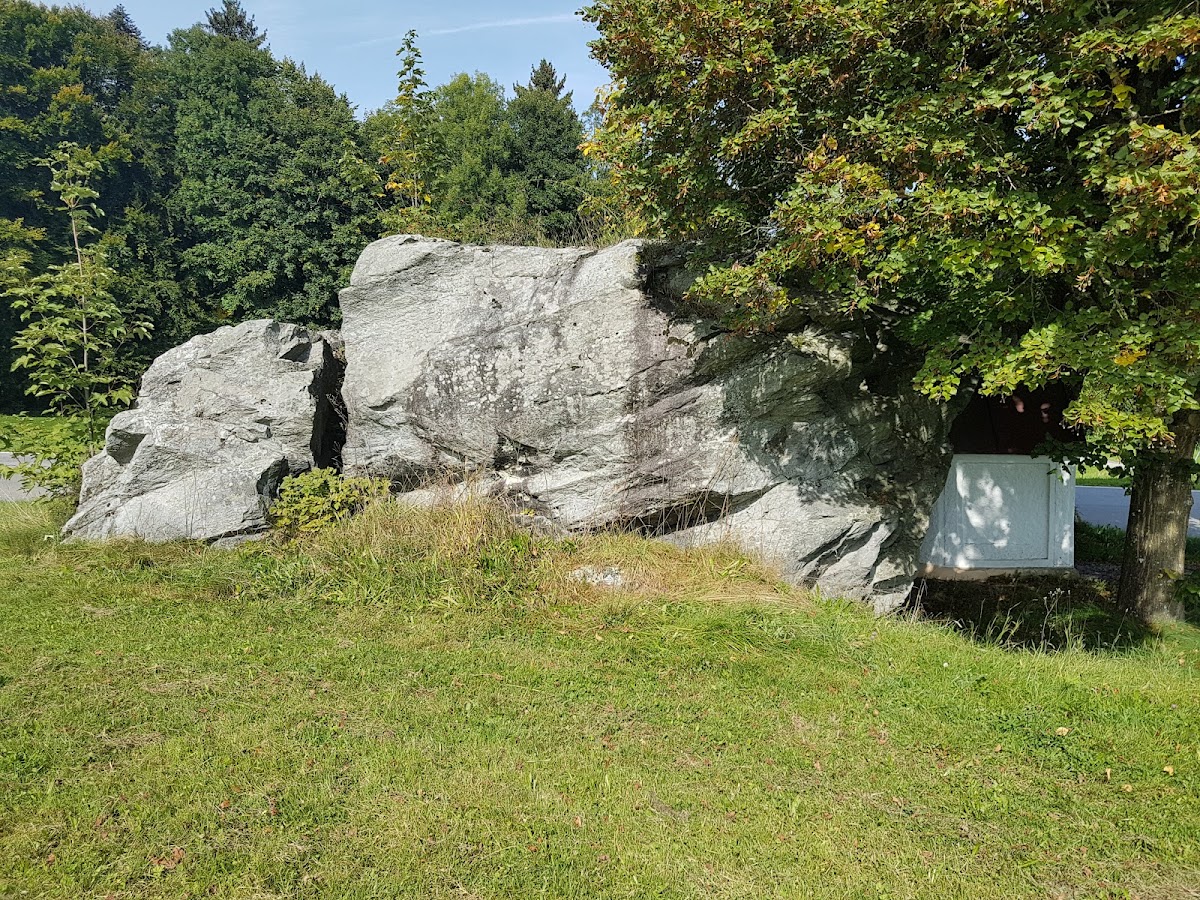 Findling von Steinwies