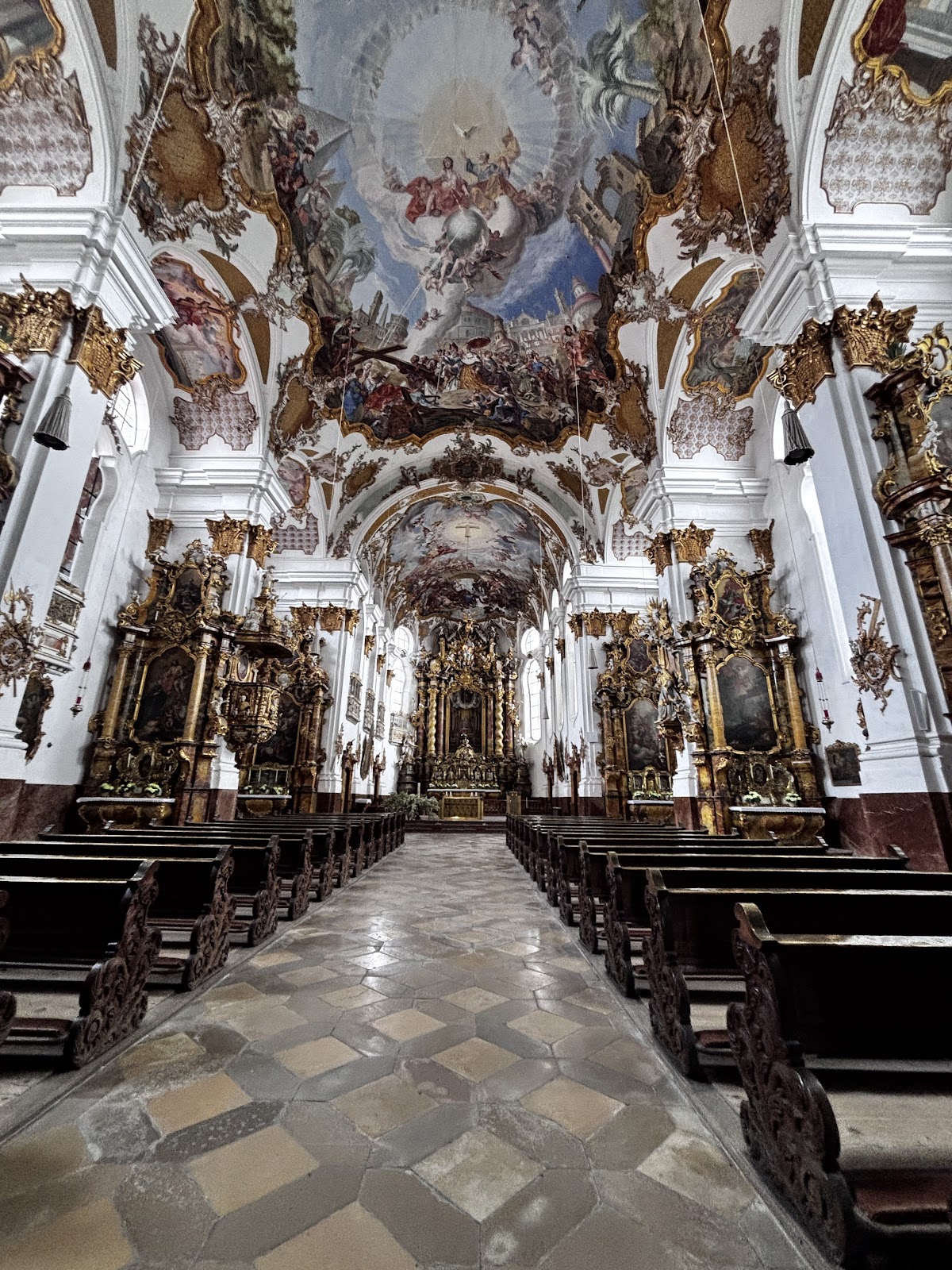 Heilig-Kreuz-Kirche