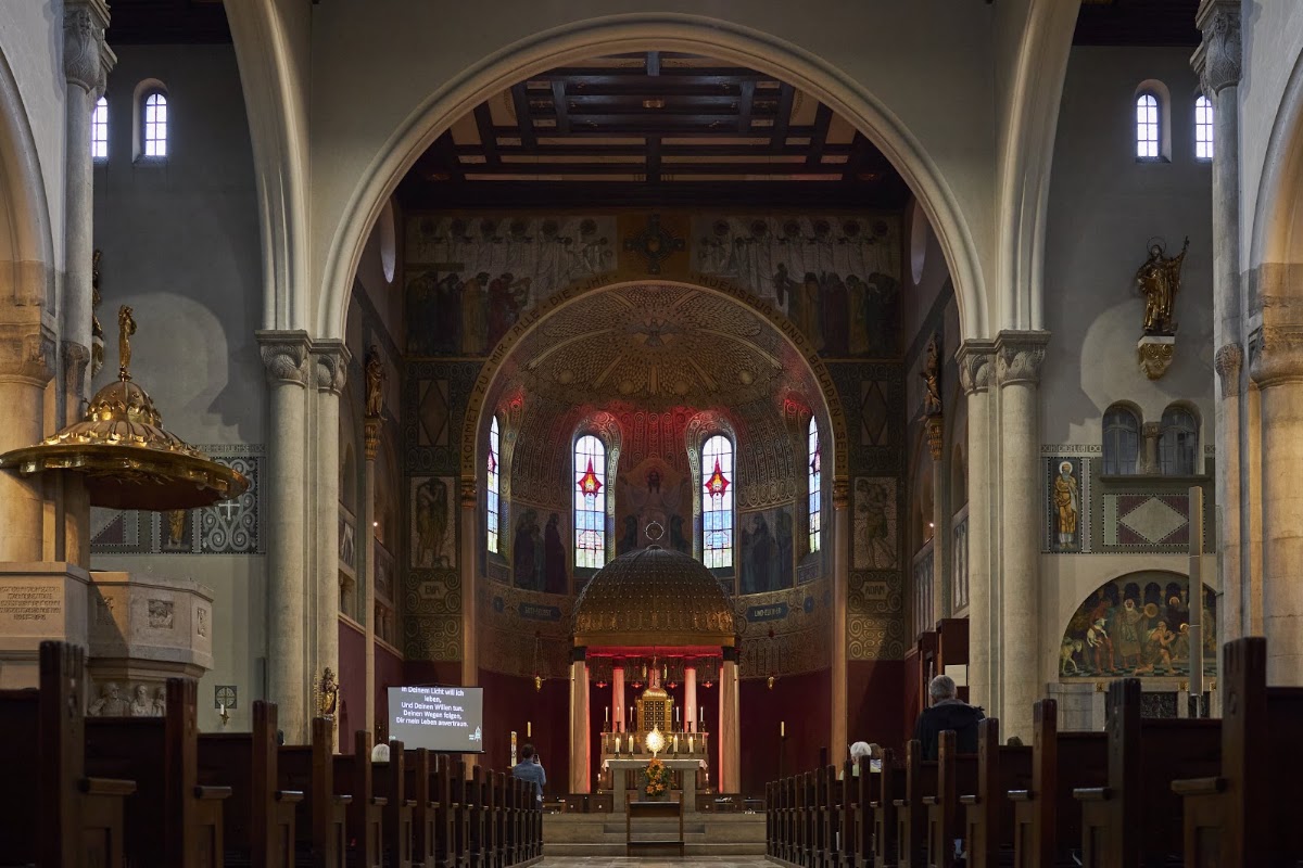 Herz-Jesu-Kirche