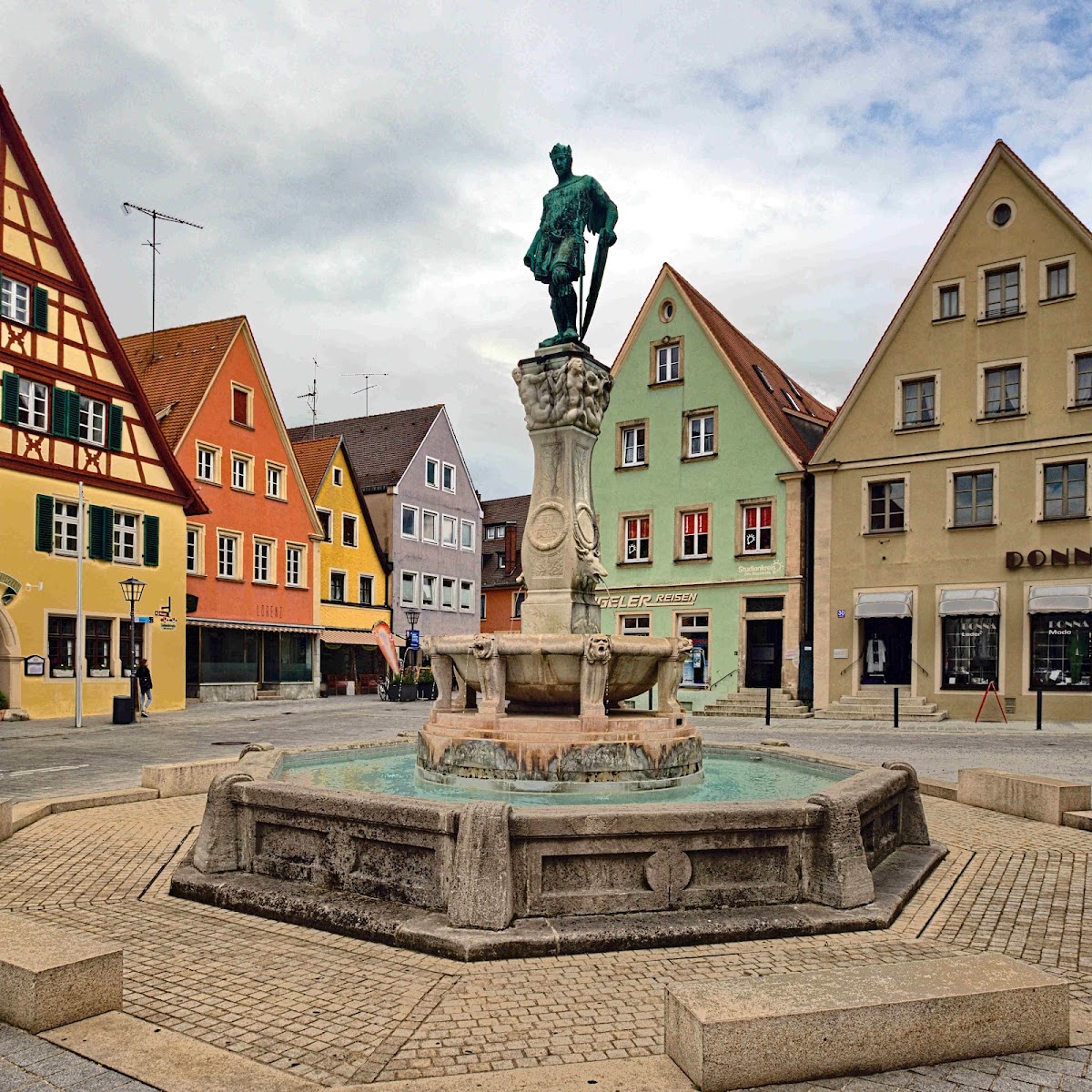 Kaiser-Ludwig-Brunnen