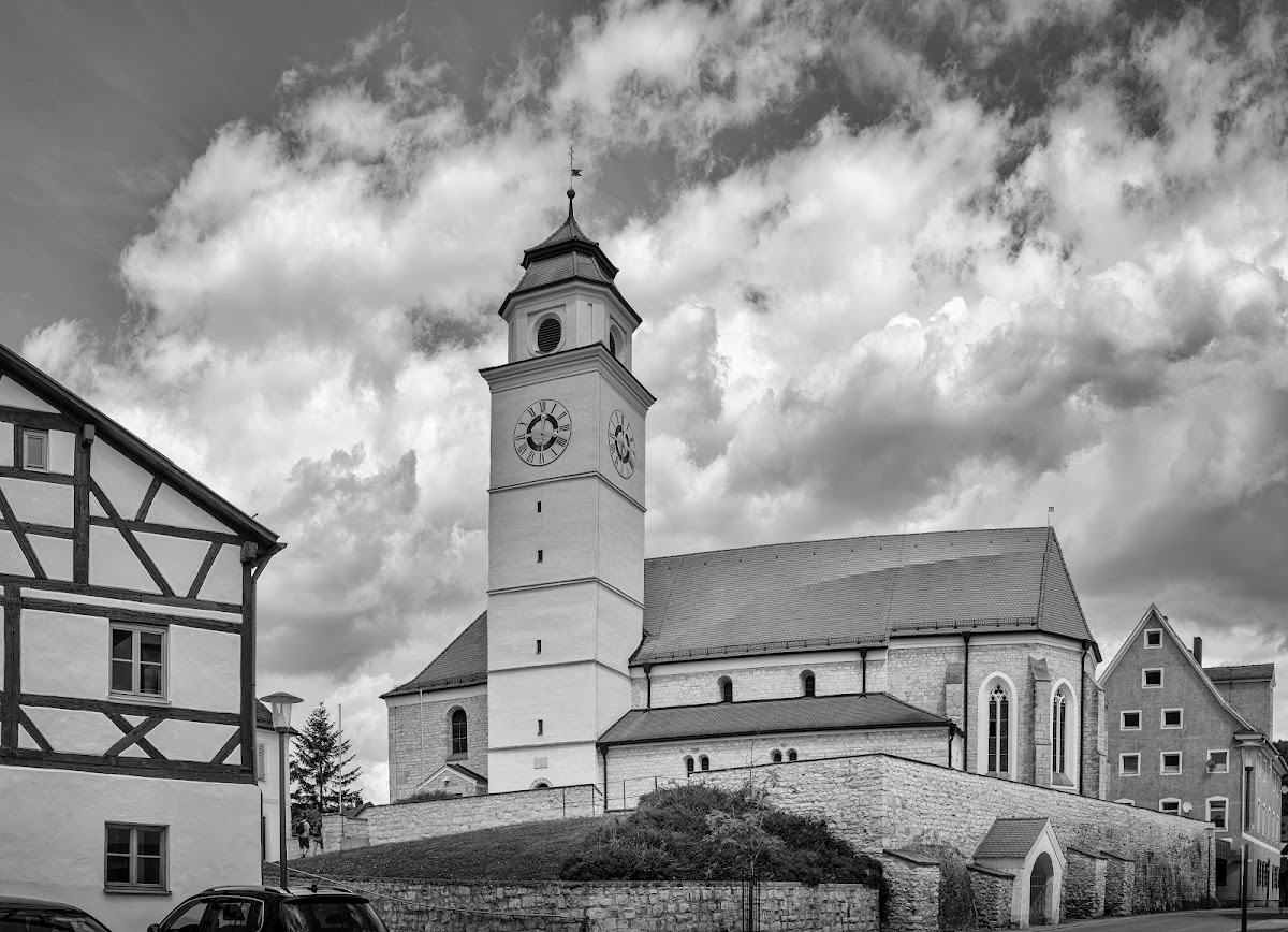 Kath. Pfarrkirche St. Peter und Paul
