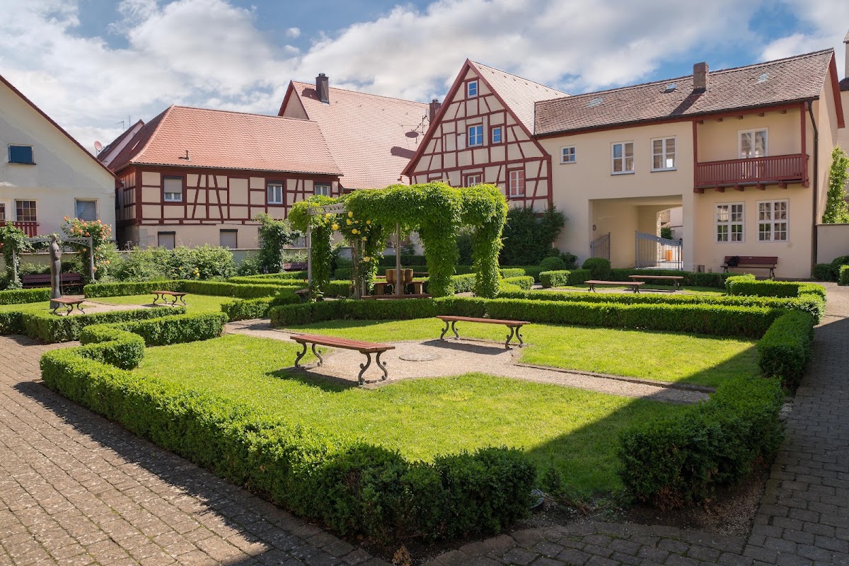 Klostergarten des Karmeliterklosters