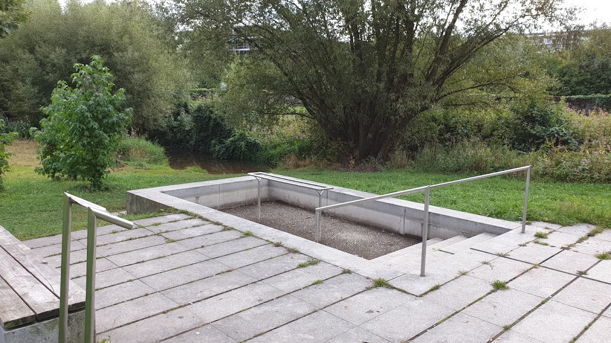 Kneippbecken im Stadtpark Deggendorf