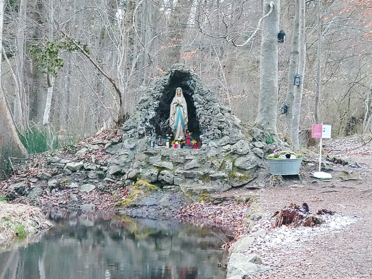 Lourdesgrotte