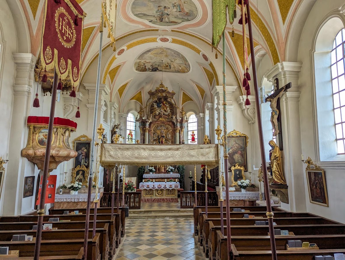 Pfarrkirche St. Korbinian in Dettendorf
