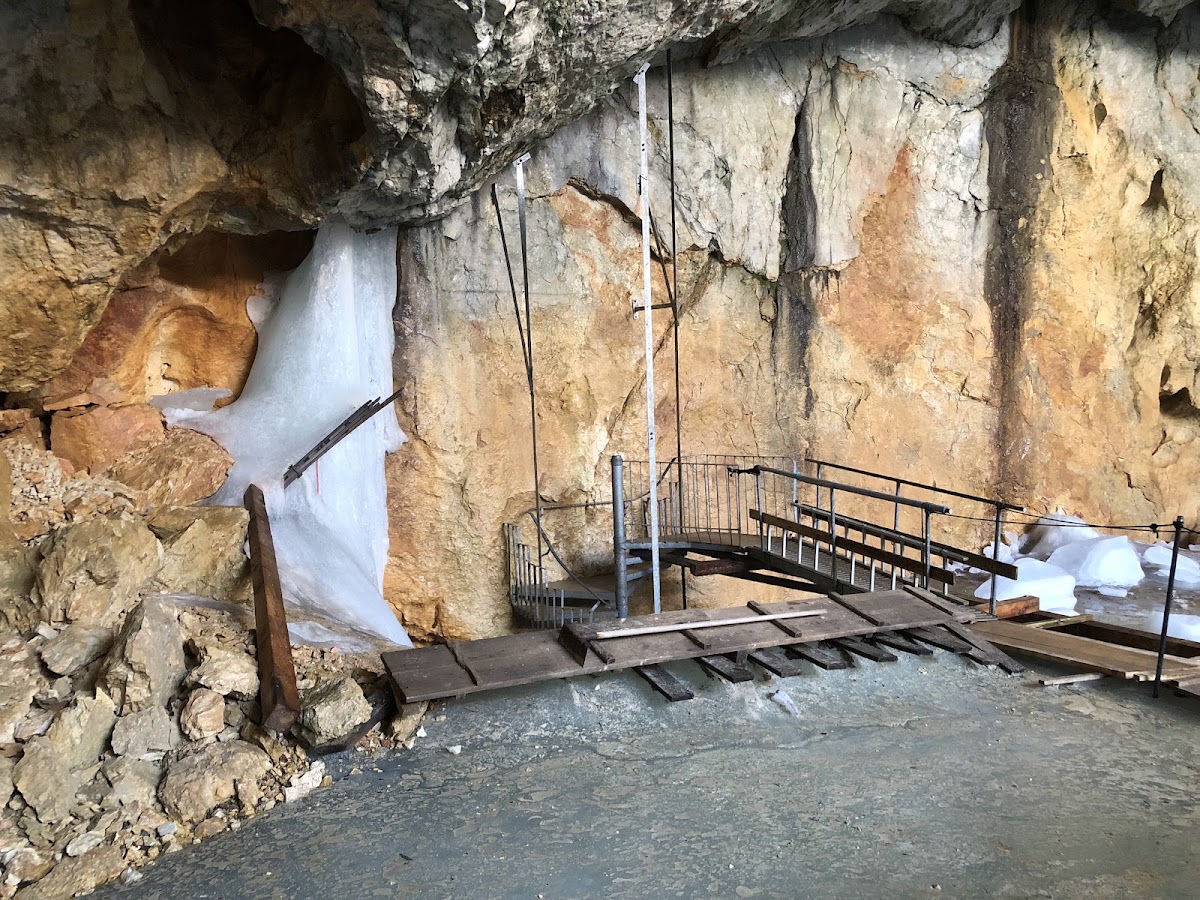 Schellenberger Eishöhle