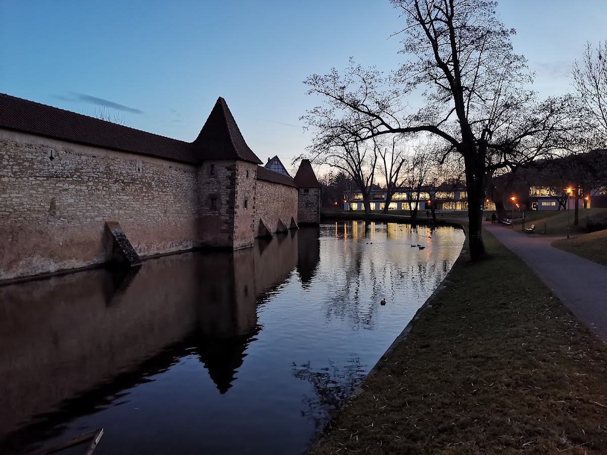 Seeweihermauer