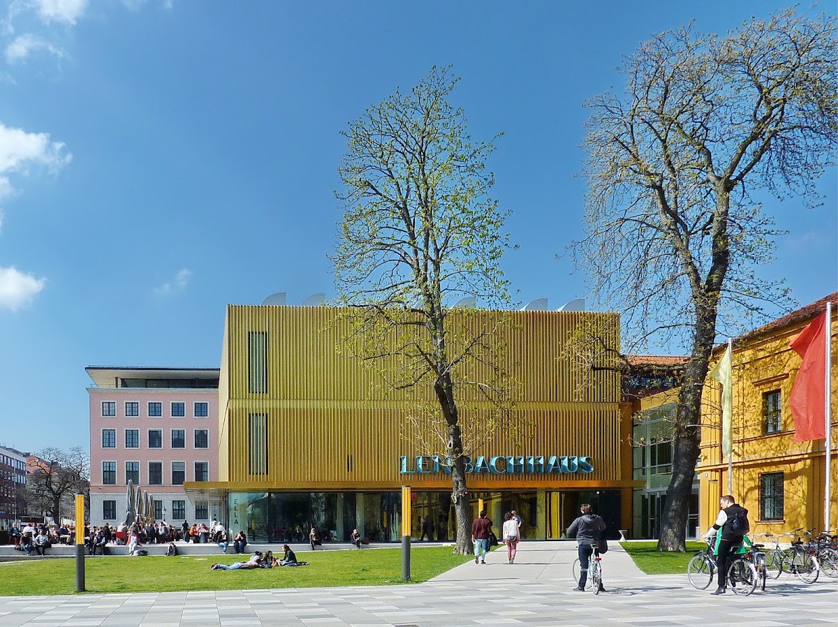 Städtische Galerie im Lenbachhaus und Kunstbau