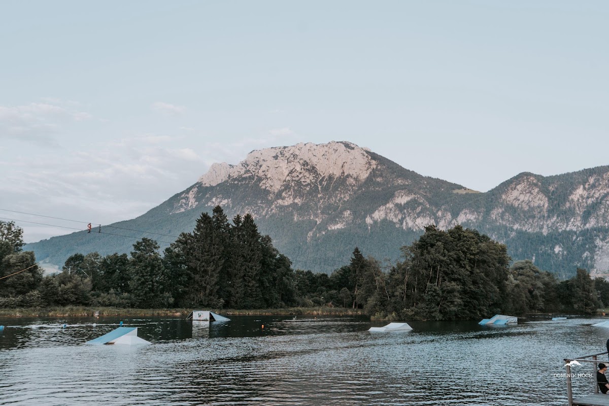 Wasserskilift am Hödenauersee