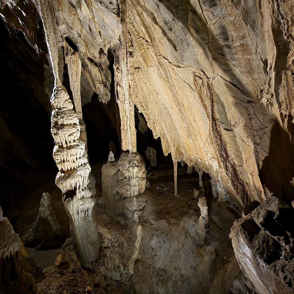 Szent-István-Höhle (Szent István-barlang)