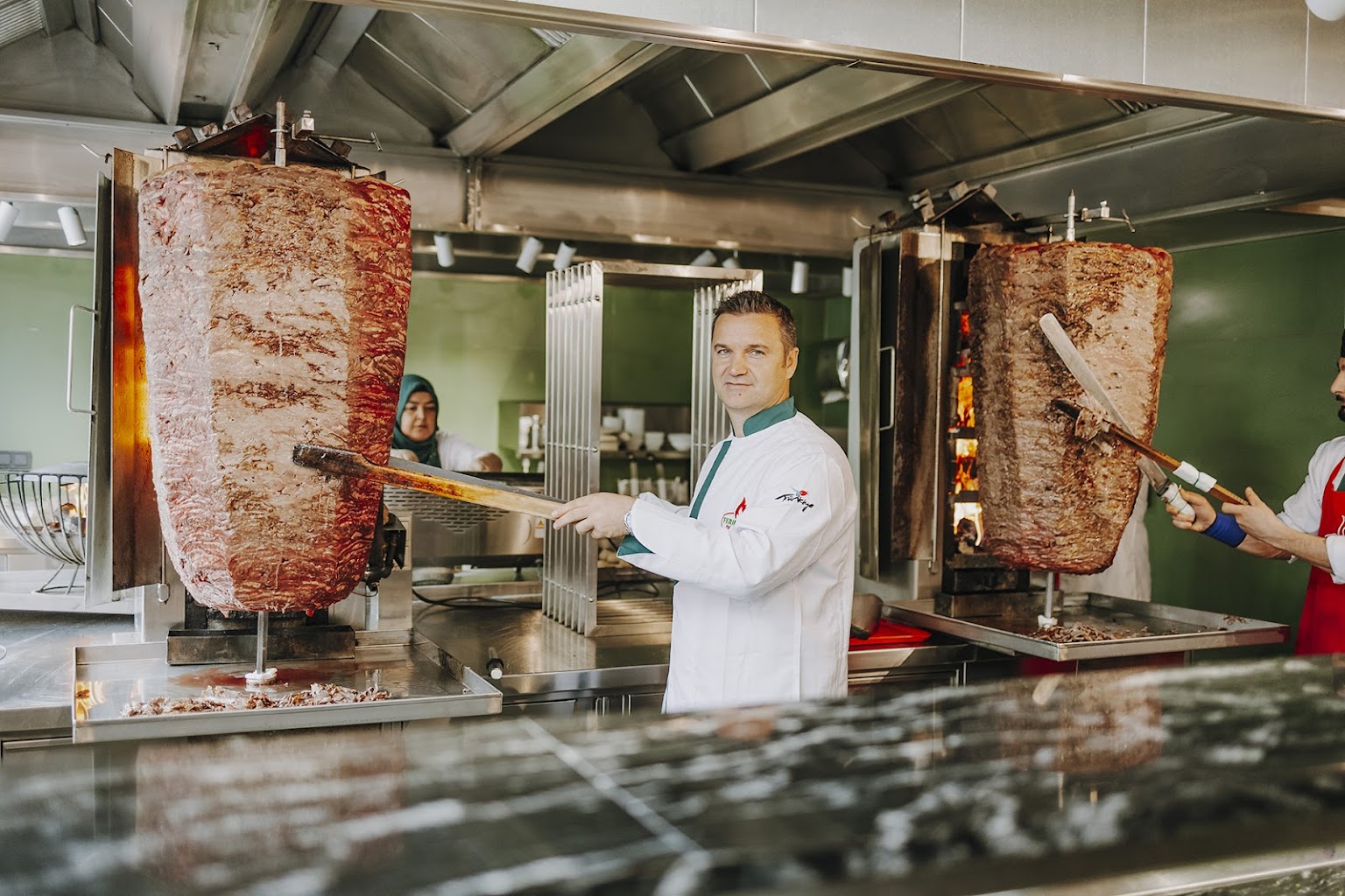 FERHAT DÖNER