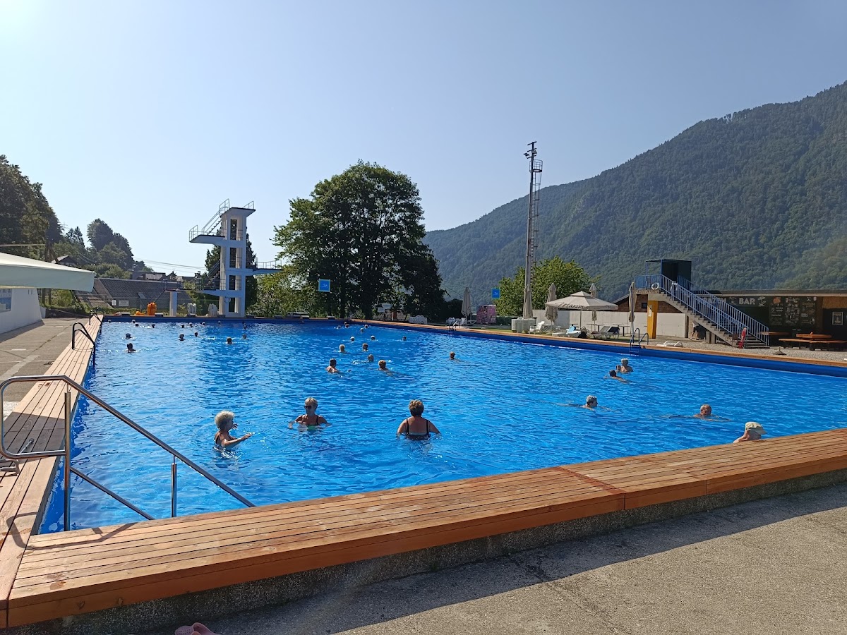 Sommerfreibad Ukova Jesenice (Letno kopališče Ukova)