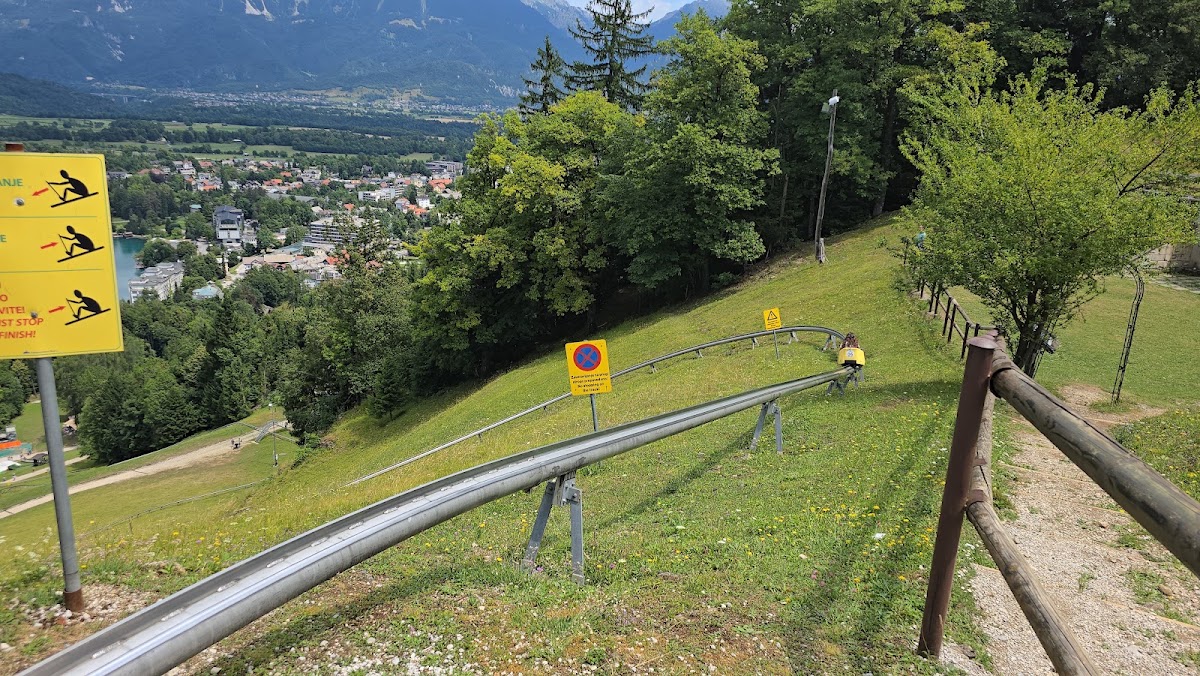Sommerrodelbahn Straža Bled (Poletno sankanje Straža)