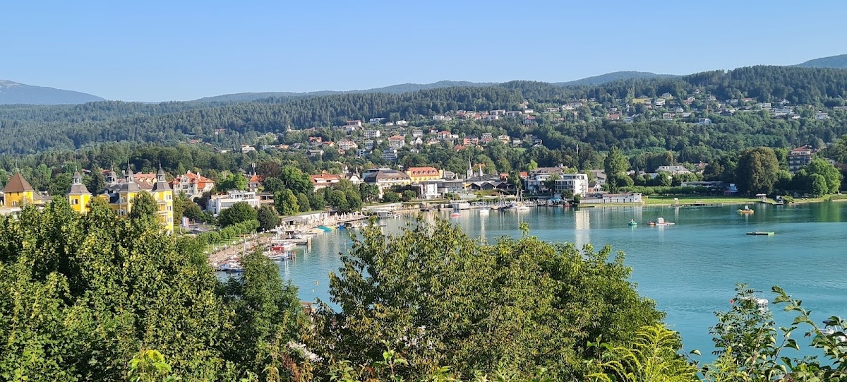 Wörthersee in Kärnten – einer der wärmsten Alpenseen mit bis zu 28°C