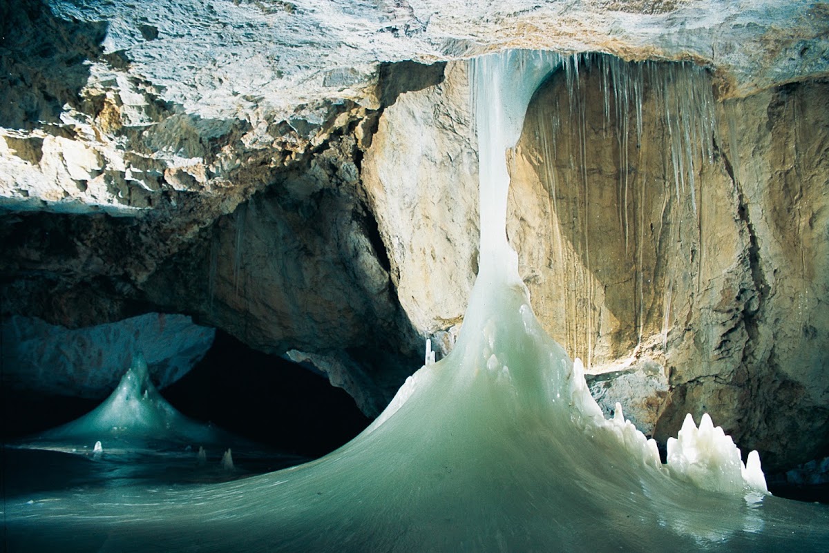 Dobšiná-Eishöhle (Dobšinská ľadová jaskyňa)