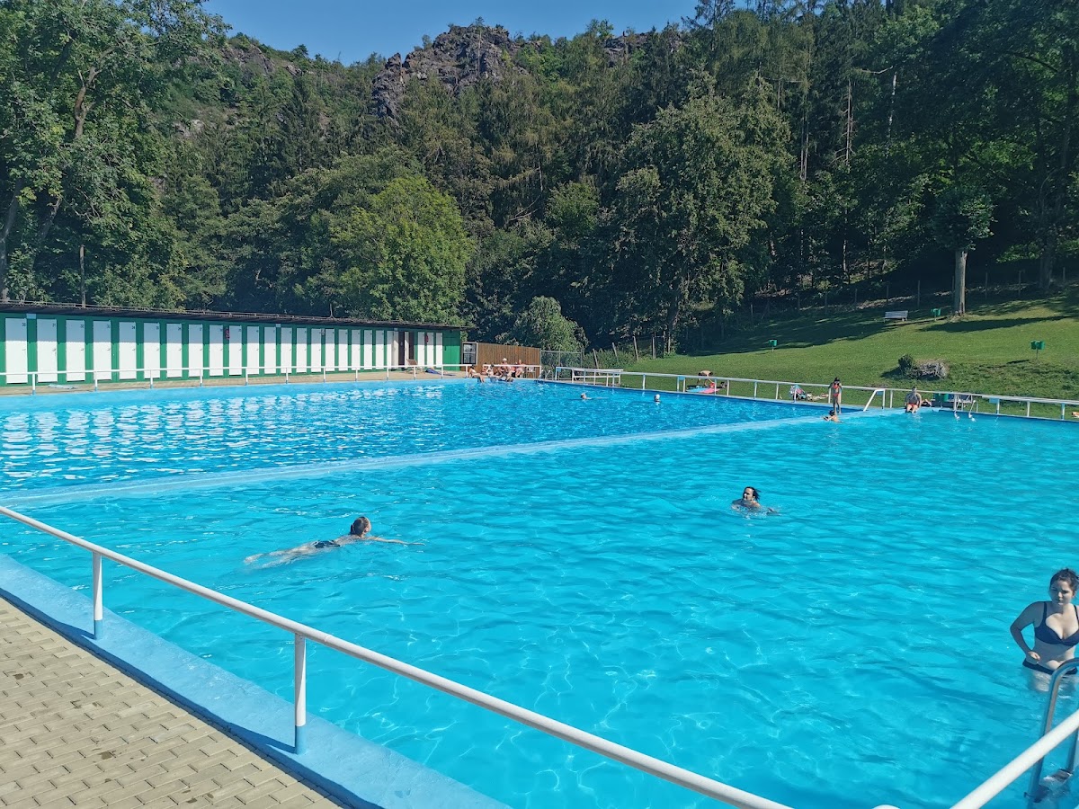 Freibad Divoká Šárka Prag (Koupaliště Divoká Šárka)