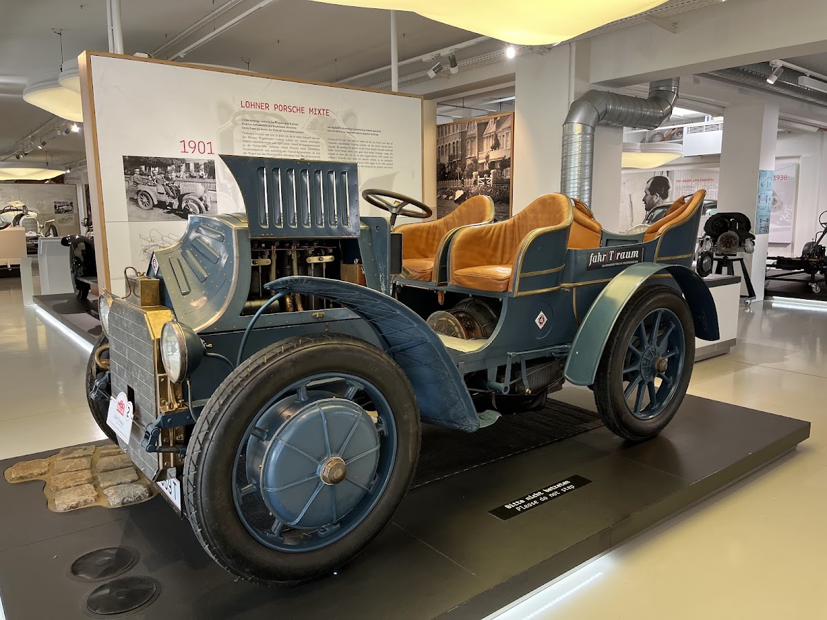 fahr(T)raum Mattsee – Ferdinand Porsche Erlebniswelt