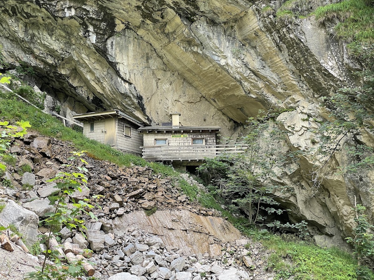 Schauhöhle Entrische Kirche