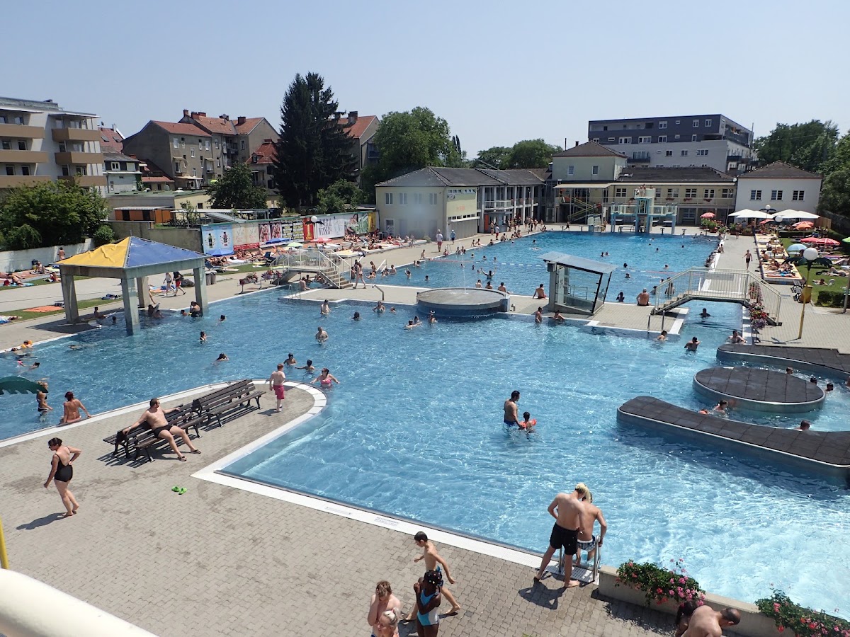 Augartenbad