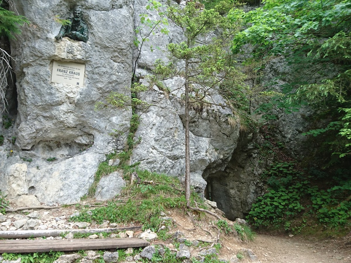 Kraushöhle Gams