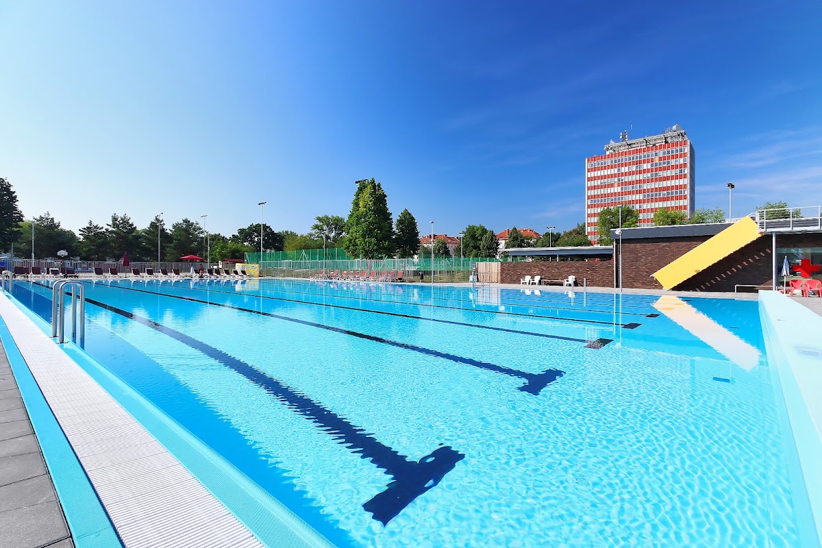 Freibad Dobrák Brno (Koupaliště Dobrák)