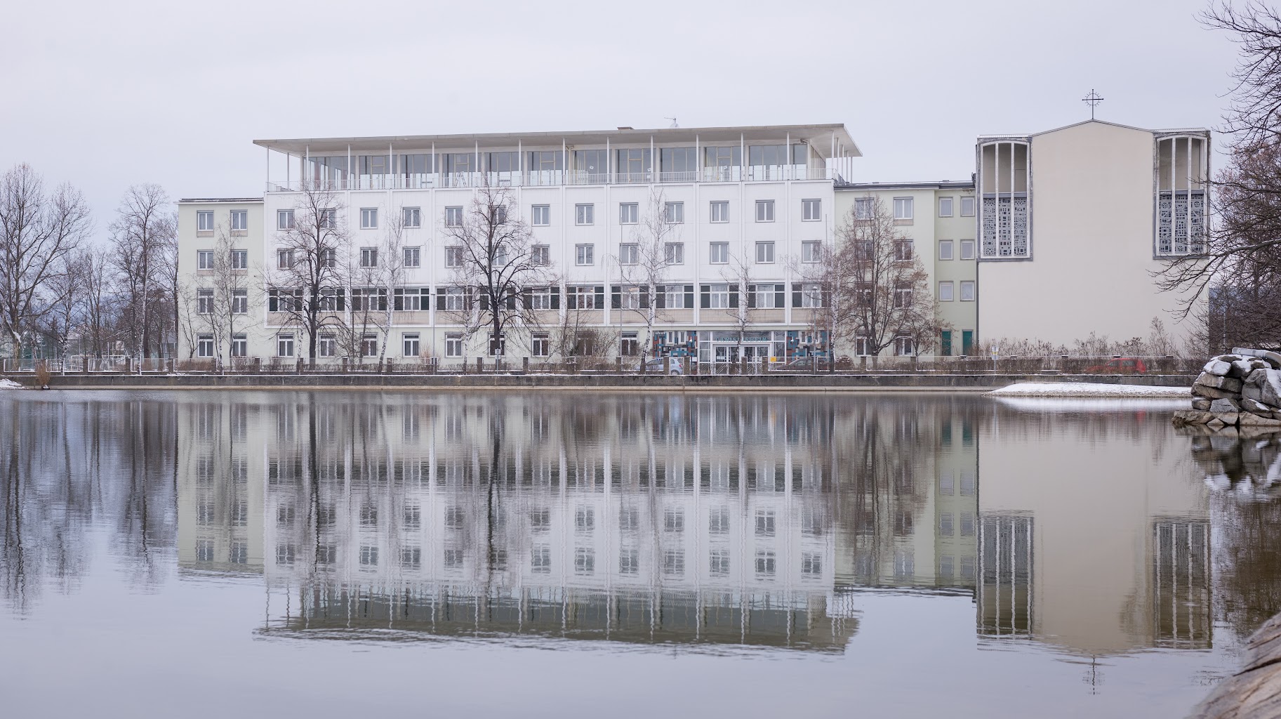campus Horn