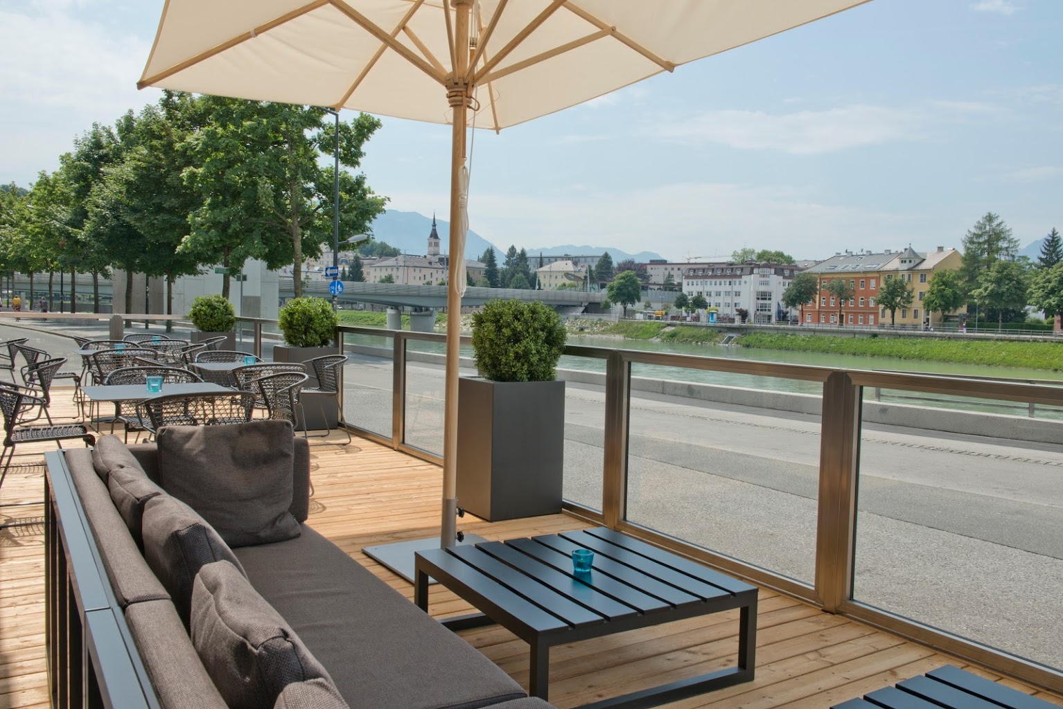Hotel Motel One Salzburg-Mirabell