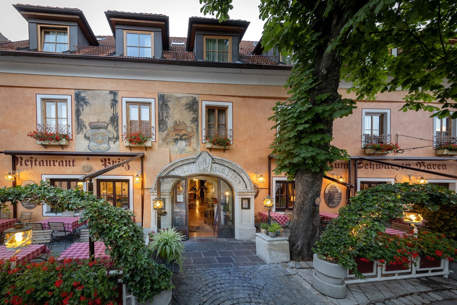 Hotel-Restaurant »Zum Schwarzen Bären«