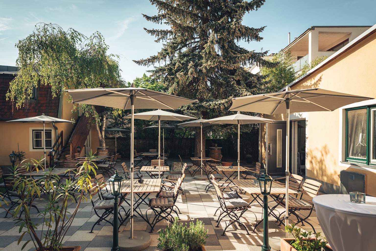 MARKGRAF Hotel