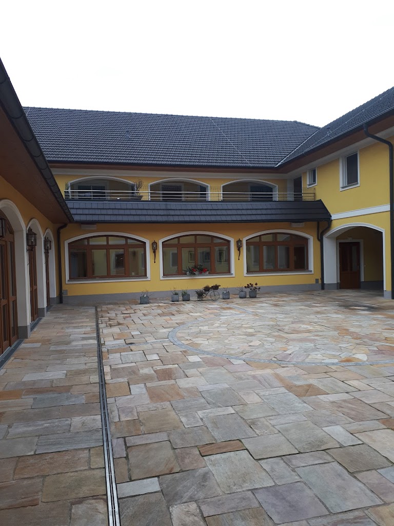 Strasserhof Übleis Mostheuriger KG