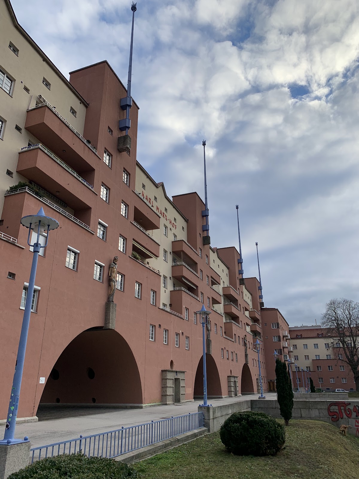 Das Rote Wien im Waschsalon Karl-Marx-Hof